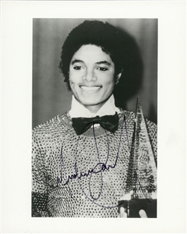 Michael Jackson Signed 1989 American Music Awards 8x10 Photo (Beckett)